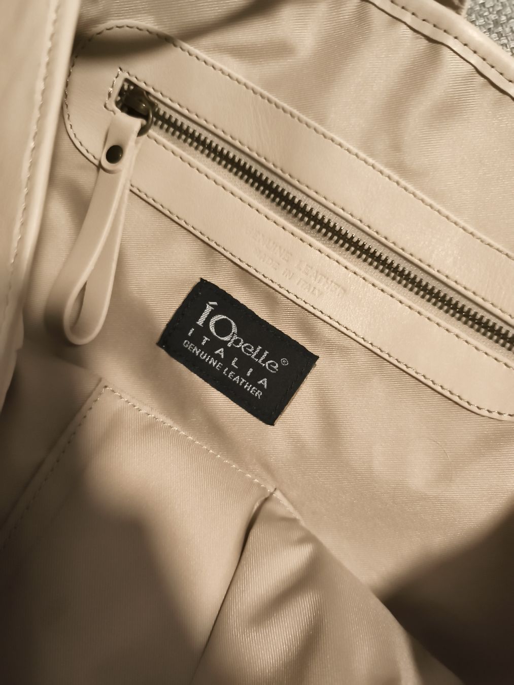 Obag Sacs femmes: Obag Italia Tasche – D'occasion à Riedholz par Shime1981 2