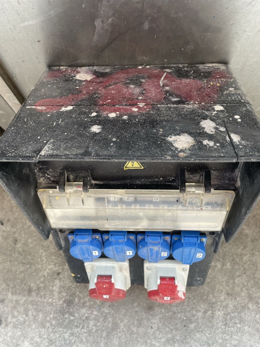 Elettrotecnica: Baustromverteiler – Usato da Eschenbach SG venduto da Roger-Fuss 4