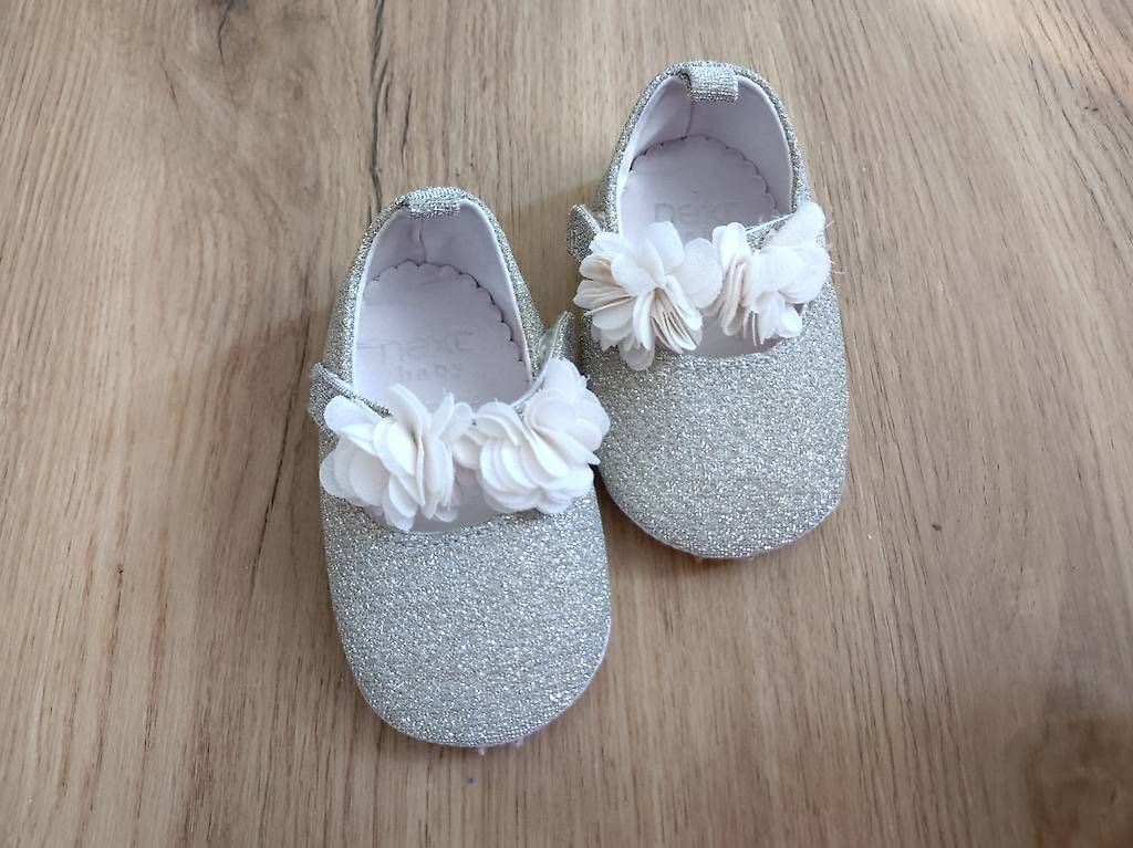 Scarpe per ragazzi: Next Baby Ballerina – Usato da Waltenschwil venduto da sch_r8f6