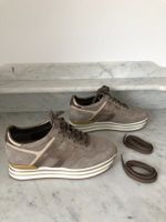 Hogan Sneaker Beige Gr. 39.5 Neuwertig