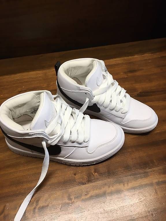 Scarpe da uomo: Sneaker, Nike R.T. Bianca ?edizione limitata? – Usato da Gordola venduto da Simijojo 1