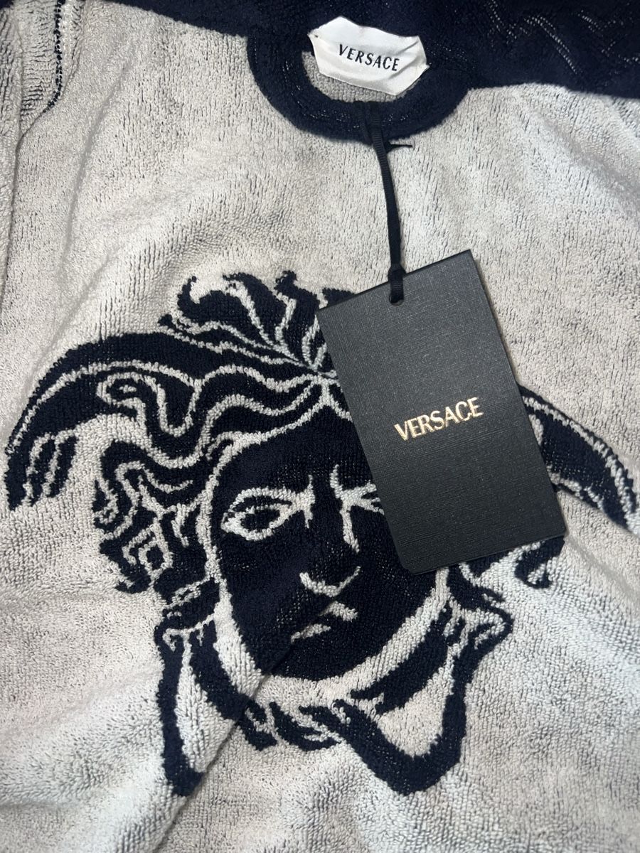 Versace Accappatoi: Versace Bademantel NEW with tags – Nuovo e nell'imballaggio originale da Zürich venduto da wut_25df 1