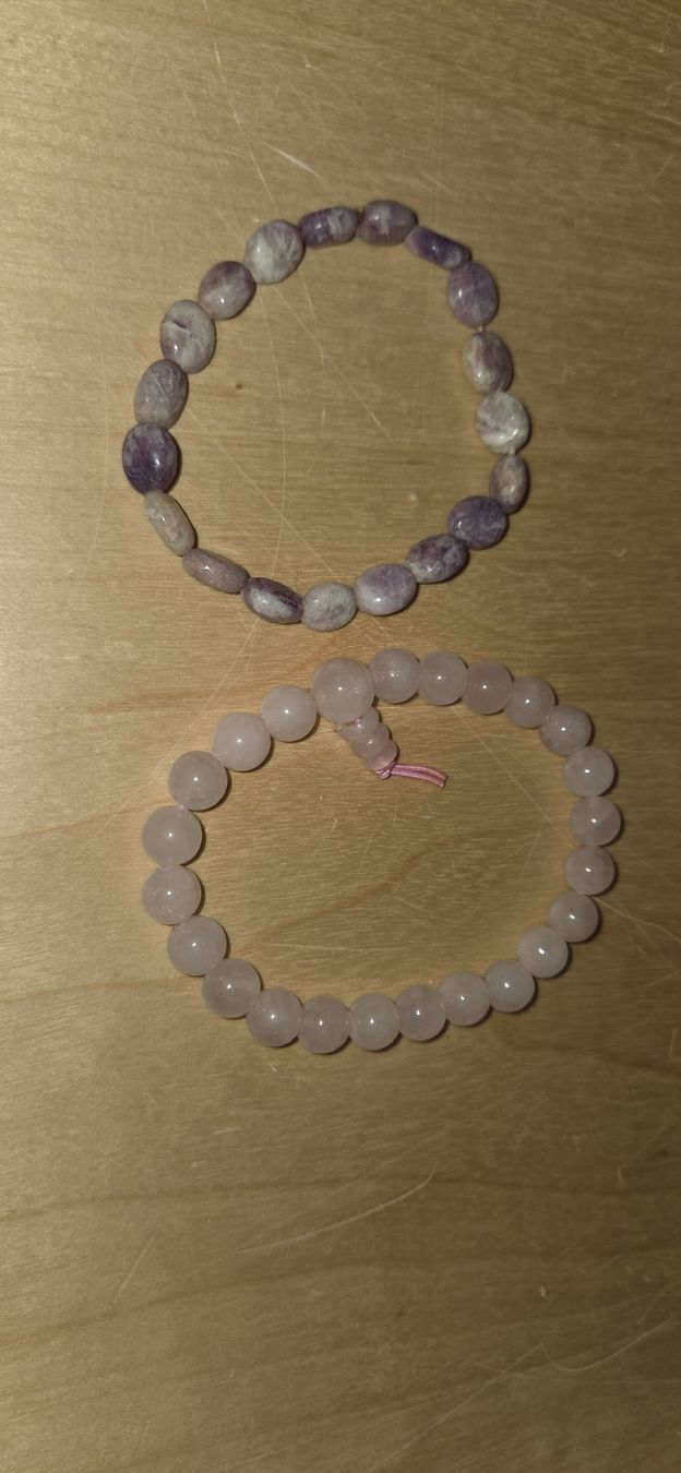 Bracciali & Braccialetti: 2er Set Armbänder, Rosenquarz und Lila – Nuovo (secondo la descrizione) da Busswil BE venduto da Angy1974