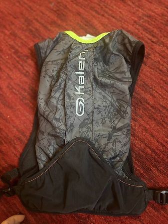 Laufveste praktisch neu