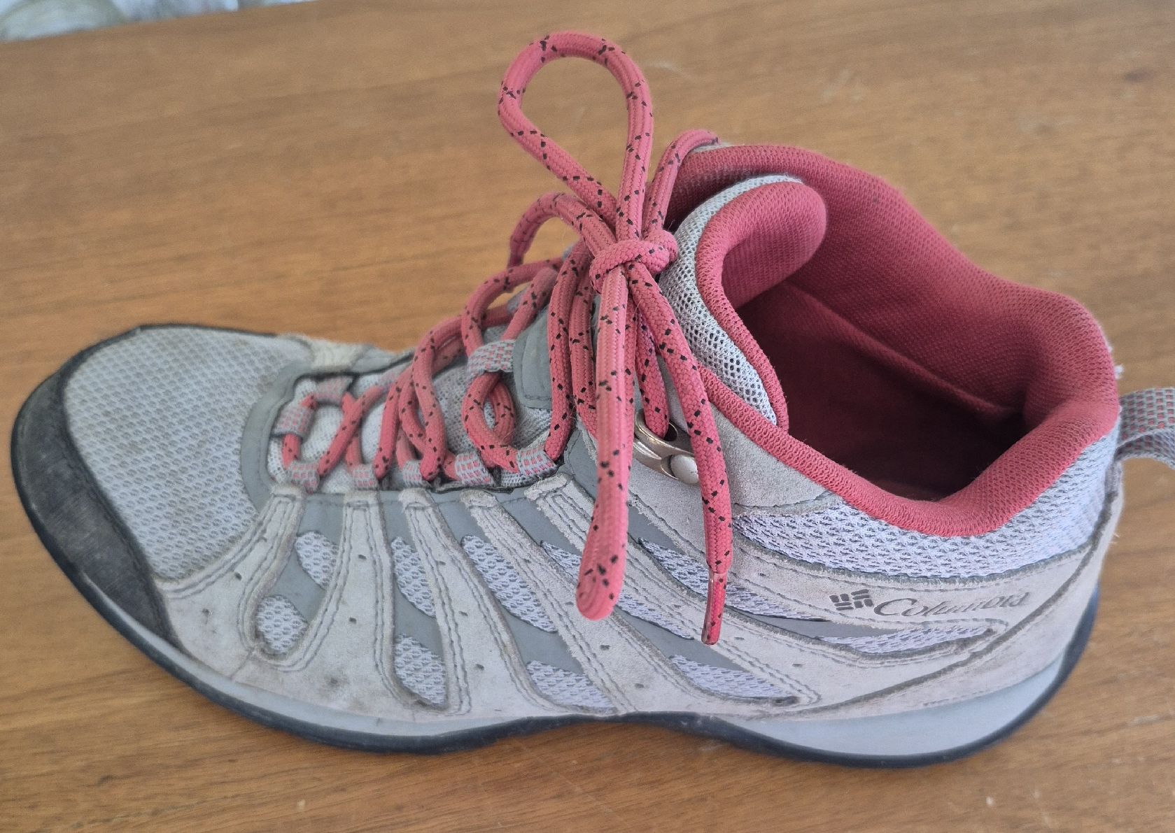 Columbia Scarpe da donna: Columbia Wanderschuhe, Grösse 40 – Usato da Schmitten FR venduto da KaDa81 6