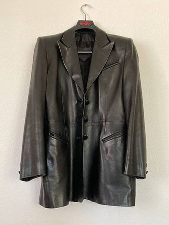 Schwarze Lederjacke knielang Gr. 42