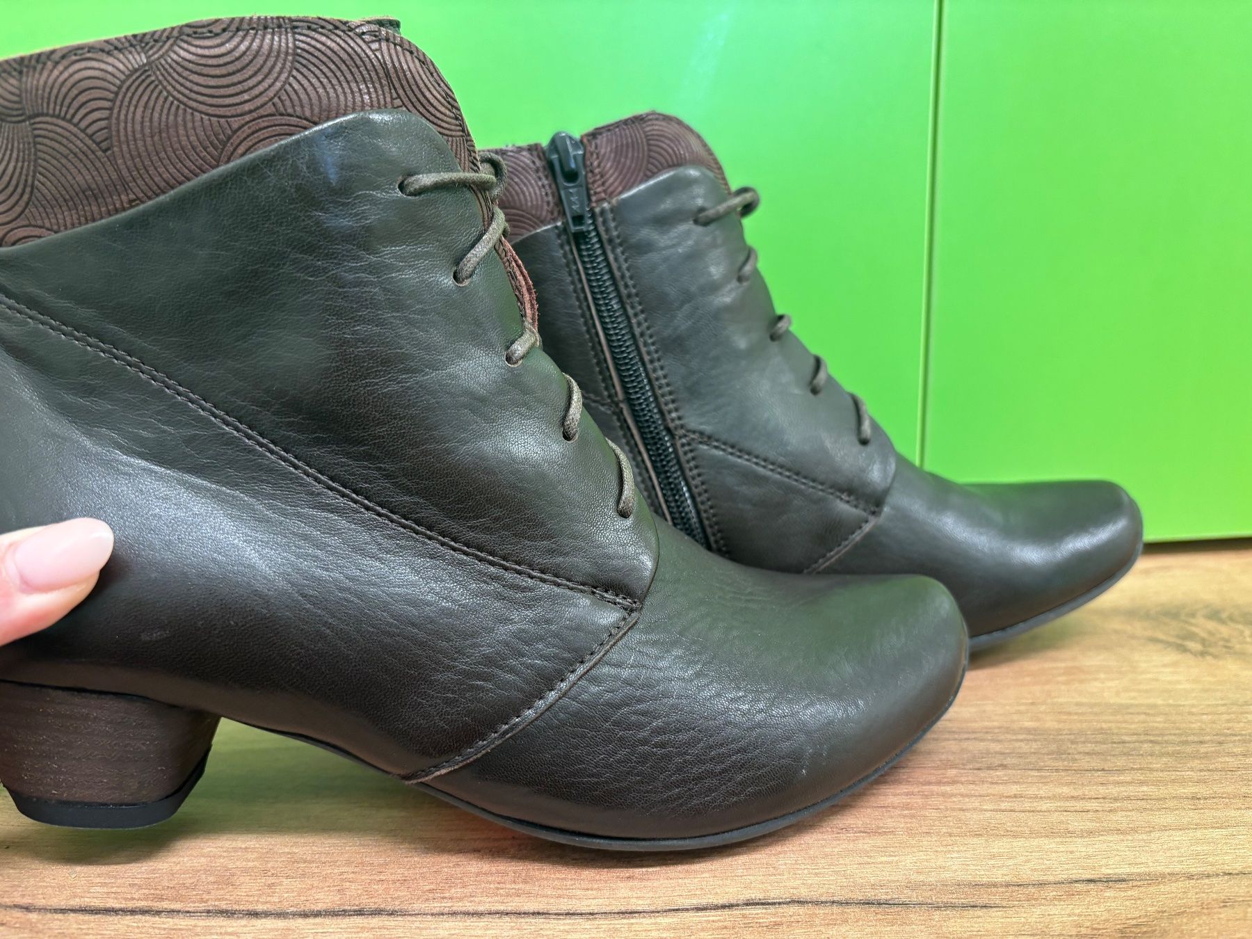Think Scarpe da donna: Damen THINK! Schuhe / Gr. 38 / NEU / GRATIS VERSAND – Nuovo e nell'imballaggio originale da Schmerikon venduto da Lori_lolita 2