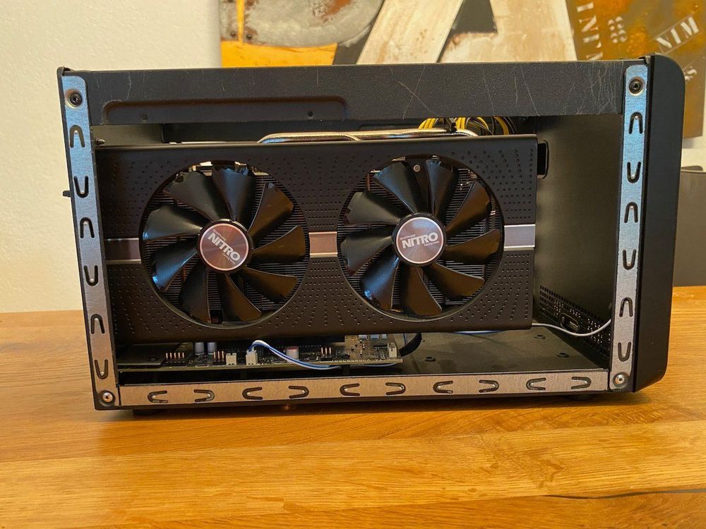 eGpu RX580 8GB + Sonnet 550 (Gebraucht) in für CHF 355 – mit Lieferung ...