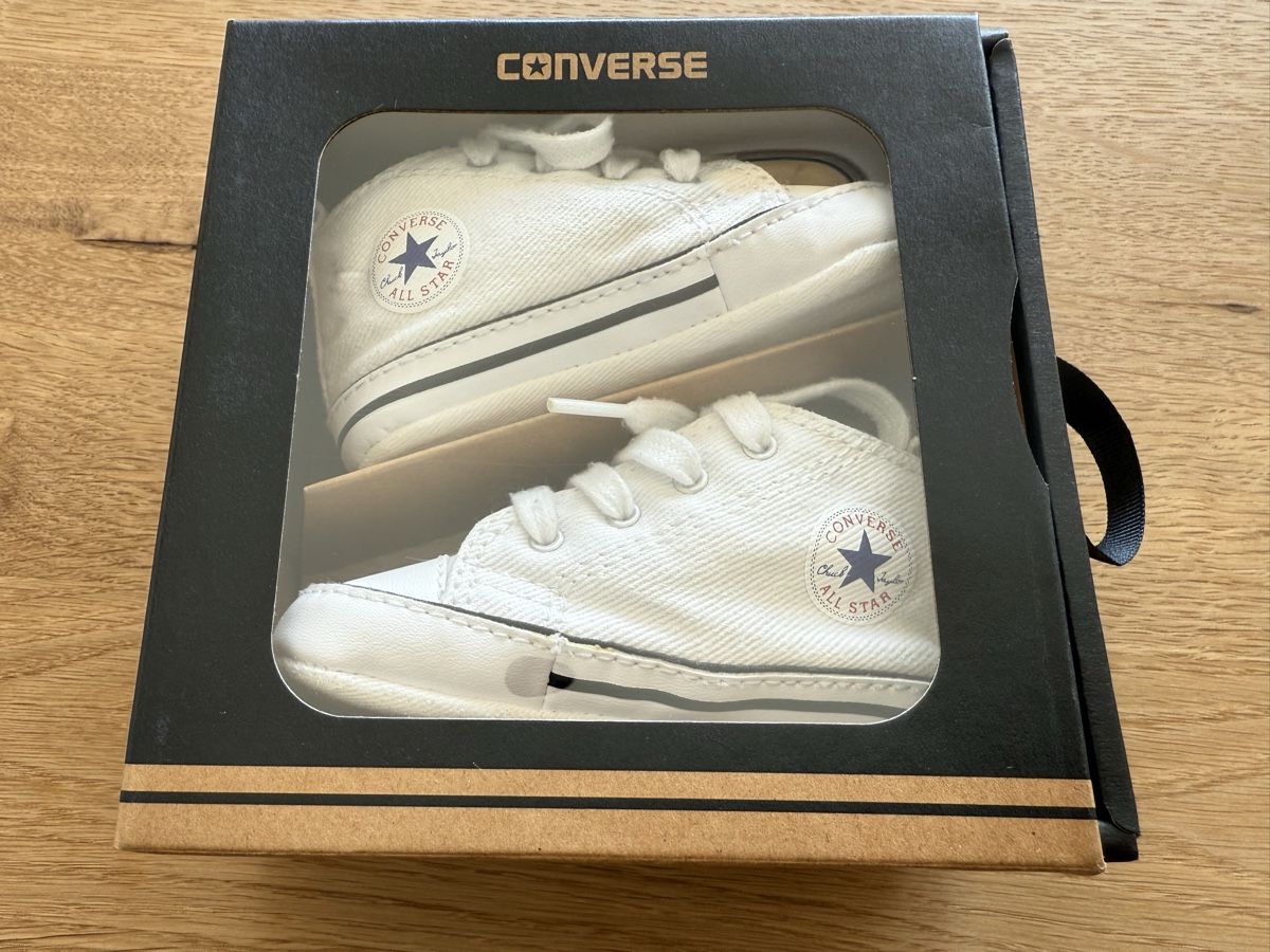 Converse Herrenschuhe: Converse All star Chuck Taylor Grösse UK 3 – Neu (gemäss Beschreibung) aus Goldswil von Fisel