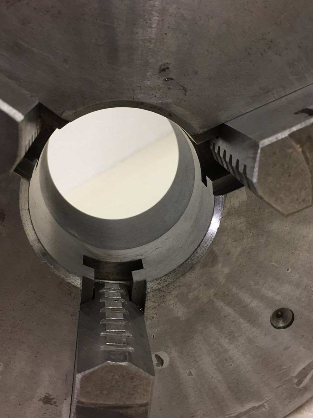 Alle Werkzeuge: DREIBACKEN DREHFUTTER RÖHM D200 - 8" – Gebraucht aus schaffhausen von gka_96cv 2
