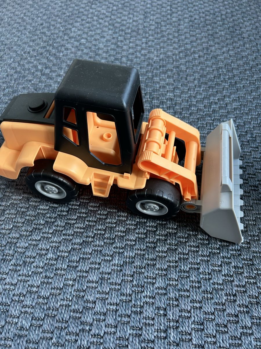 Giocattoli: Toy loader orange black used condition – Nuovo (secondo la descrizione) da Zürich venduto da mar_d7zz