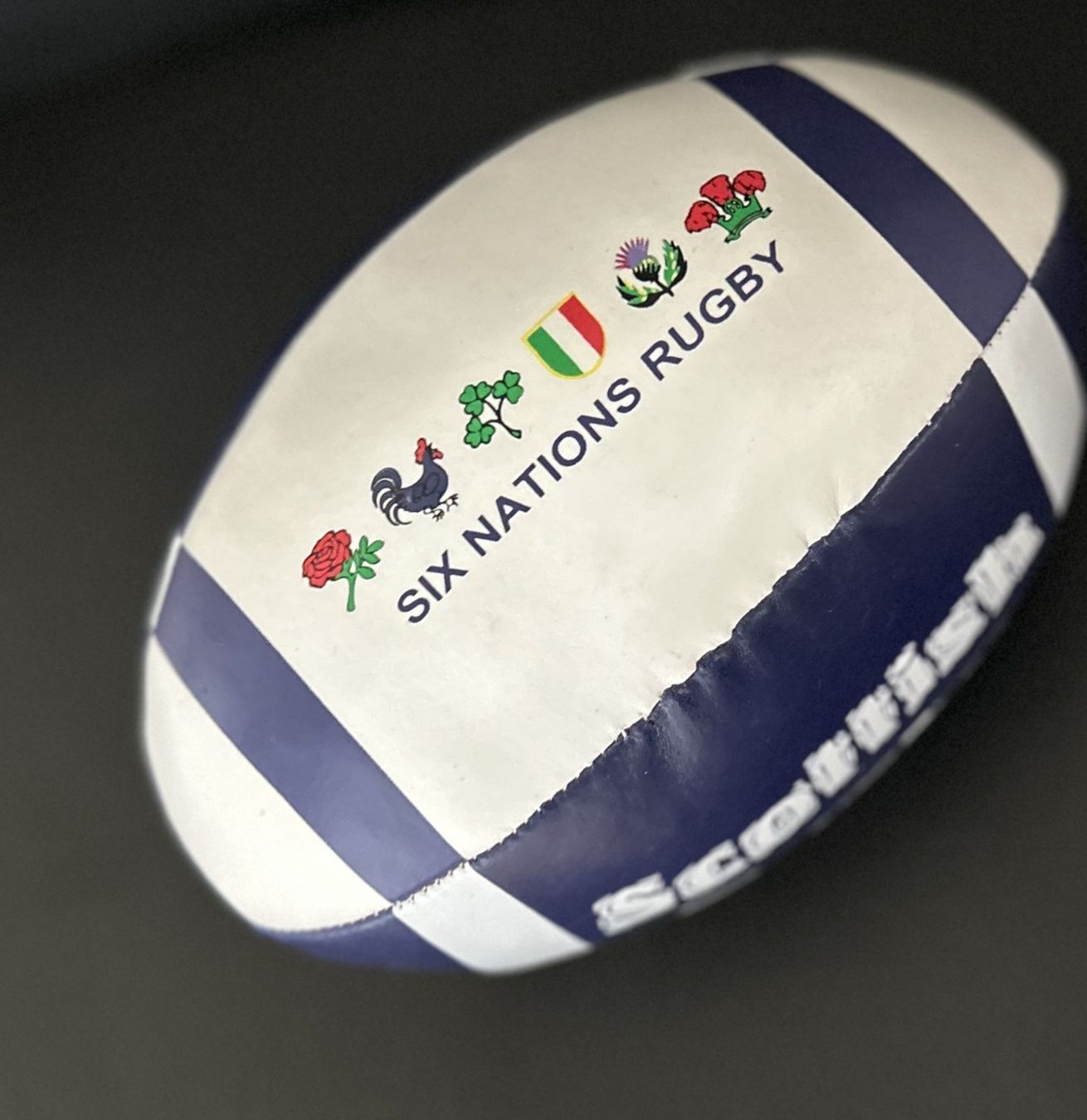 Palloni: Schottischer Rugby Mini-Ball Six Nations – Nuovo (secondo la descrizione) da Lommis venduto da manmarmi