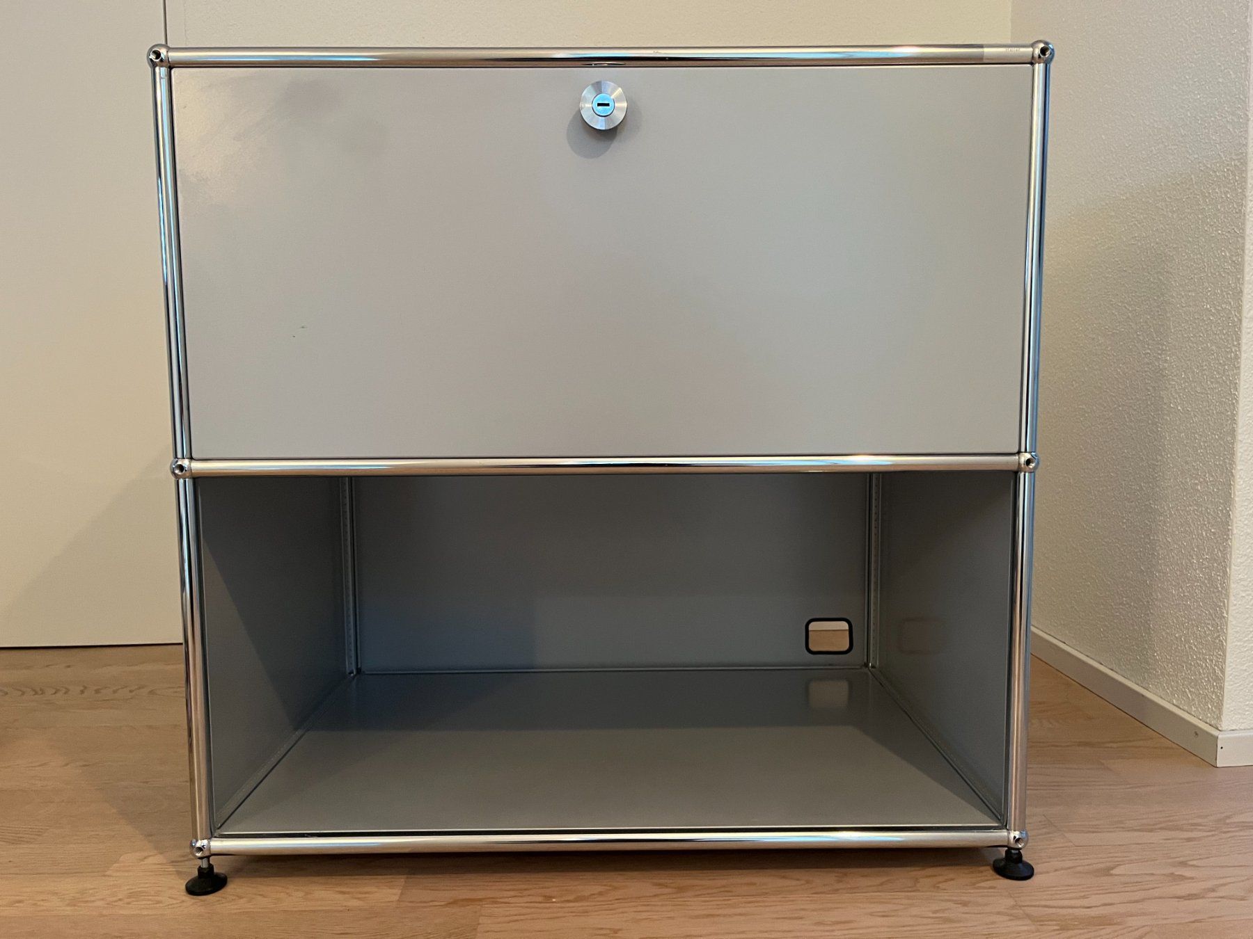 USM Commodes: USM Haller Sideboard – D'occasion à Hildisrieden par Rolando14