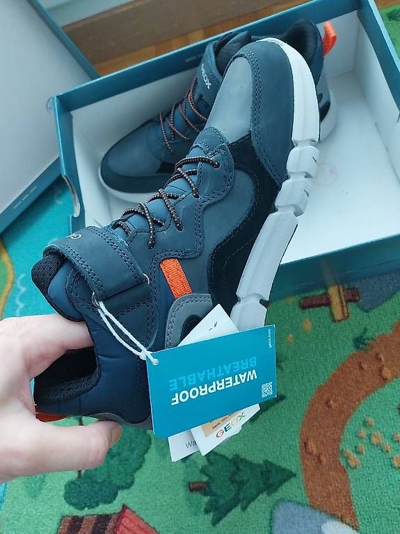 Geox Scarpe per ragazzi: Chaussures Geox neuves, garçon, pointure 37 – Usato da Confignon venduto da dou_76gz 2