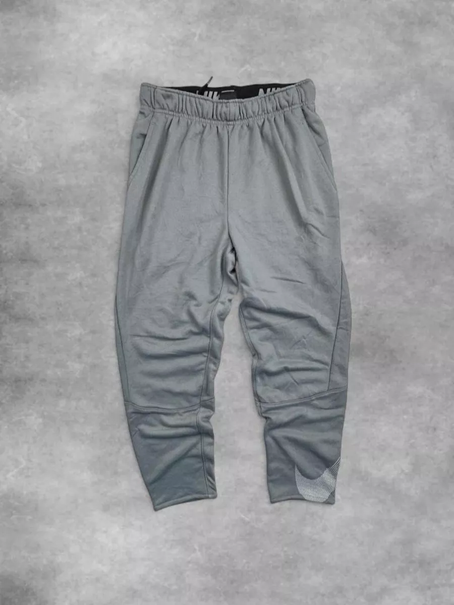 Nike Pantaloni: Nike sweatpants – Usato da Erlinsbach SO venduto da TogaResell