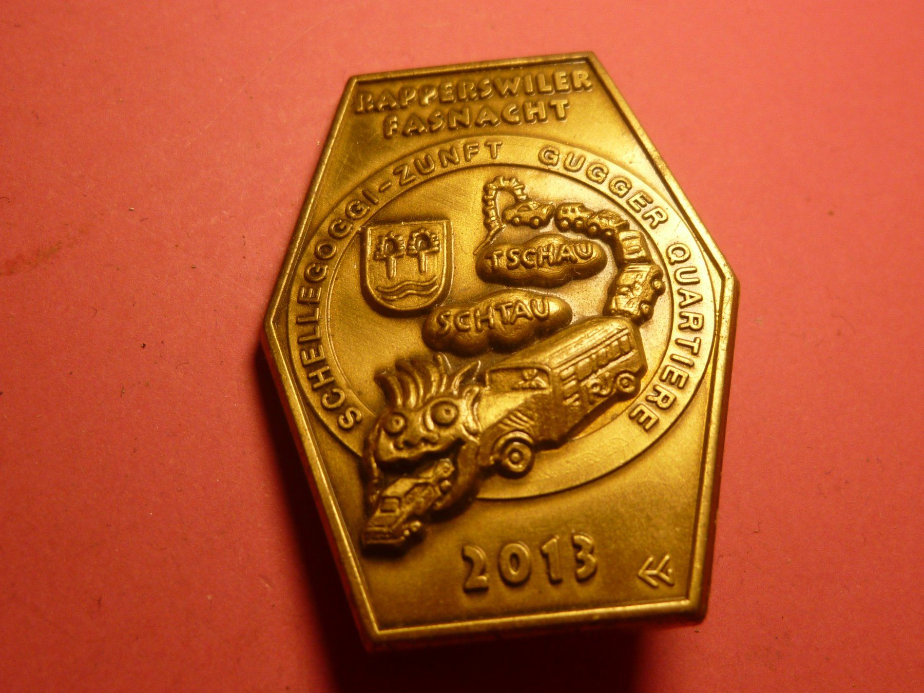 Plaketten & Abzeichen: RAPPERSWIL 2013 MESSING – Gebraucht aus Ried (Muotathal) von Mandarin02