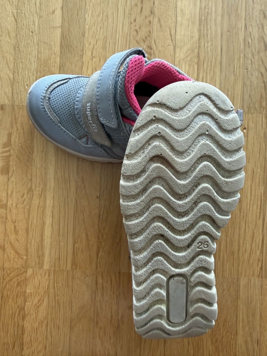 Superfit Scarpe per ragazze: Superfit Halbschuhe in Gr. 26 – Usato da Schwerzenbach venduto da Le_roy 2