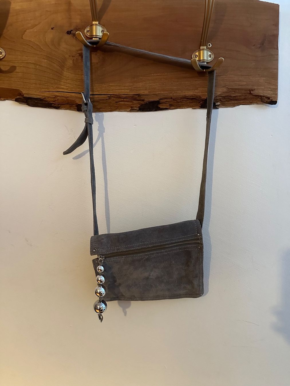 Zara Taschen für Damen: Ledertasche Zara – Neu (gemäss Beschreibung) aus Neerach von the_modern_mini