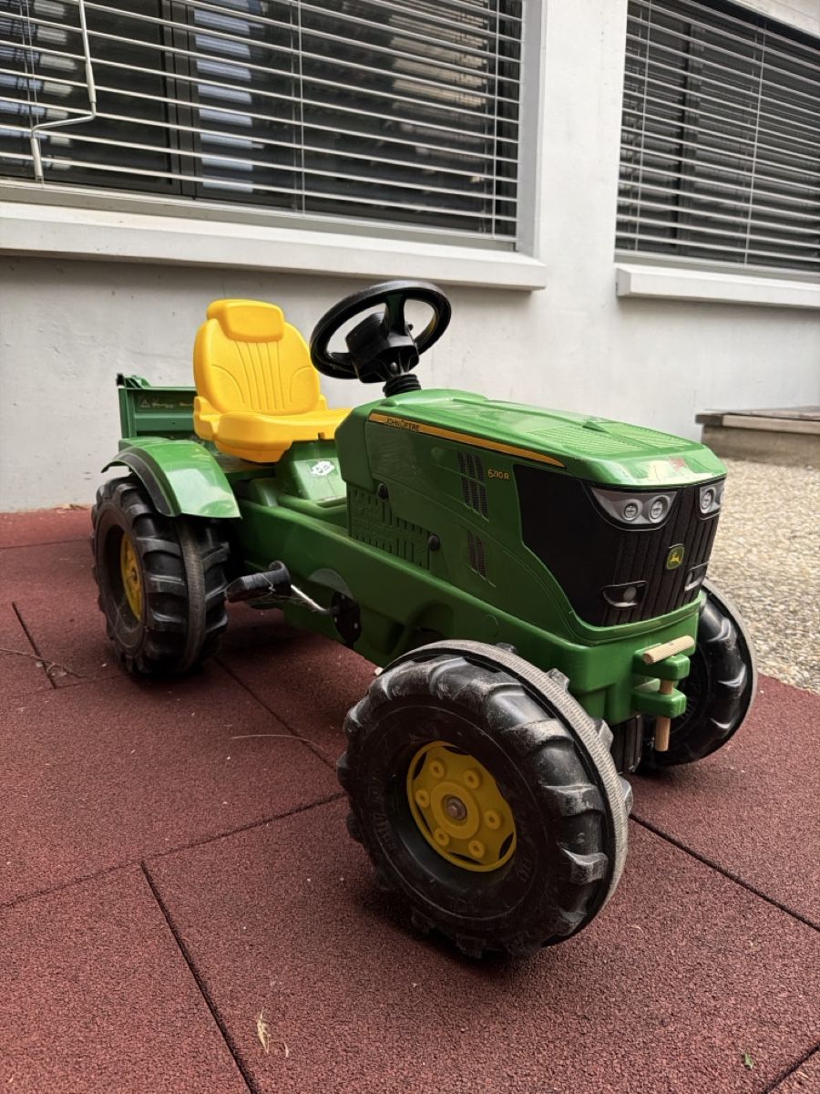 John Deere Fahrzeuge für Kinder: Kindertraktor John Deere 6210R mit Anhänger – Gebraucht aus Stans von lion85 5