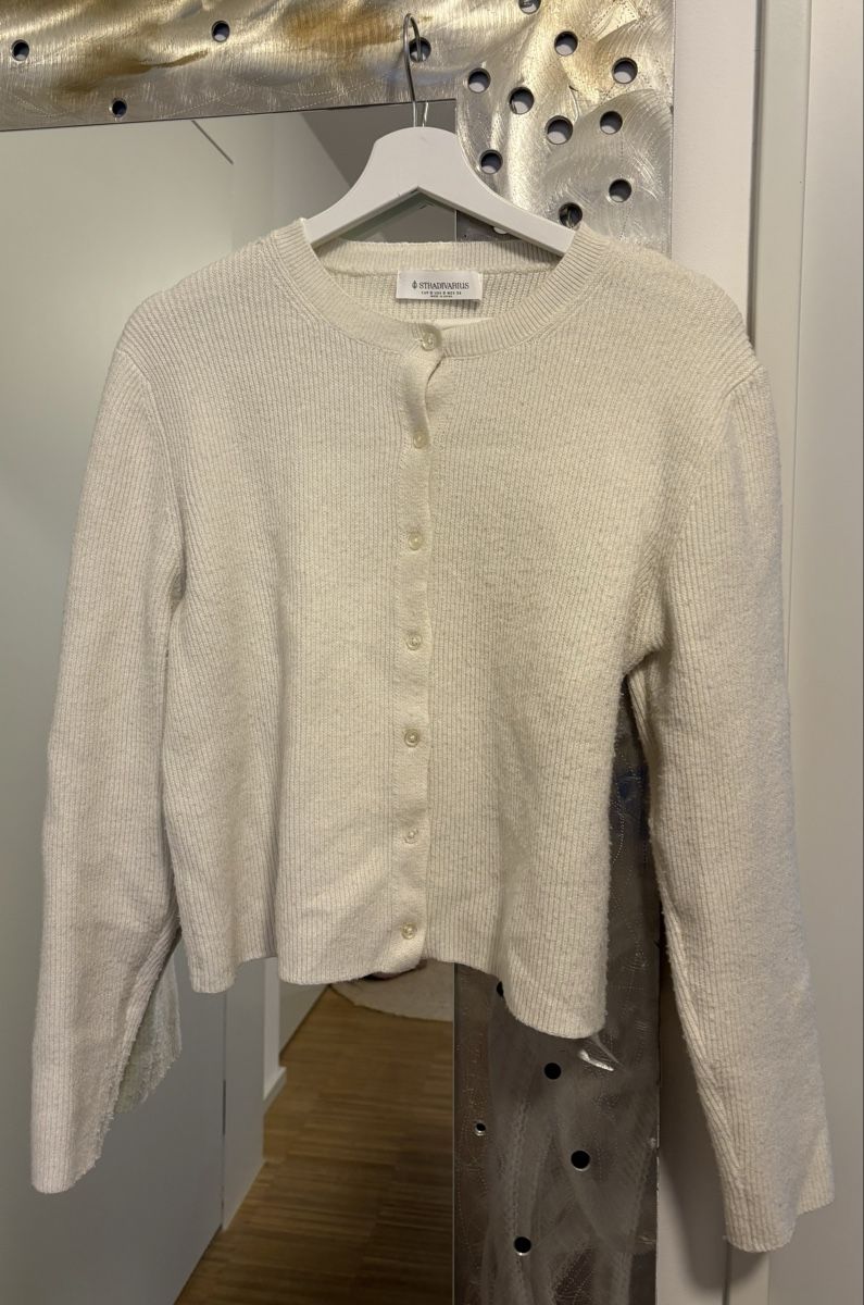 Stradivarius Giacche: Strick-Jäckli, Cardigan beige – Usato da Embrach venduto da ale_v5qn