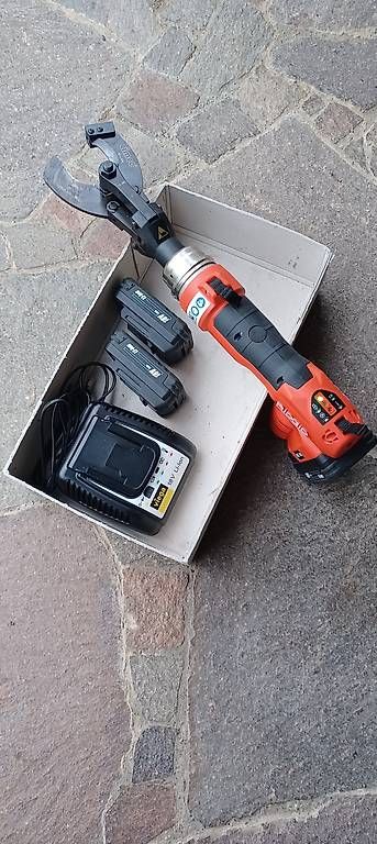 Alle Werkzeuge: 18V Akku Kupferkabel Schere Rigid – Gebraucht aus Oftringen von ron_zky8 2