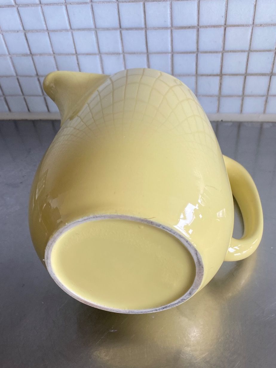 Rössler Caraffe: Rössler Krug Milchkanne gelb – Usato da Solothurn venduto da BORGHAGEN 1