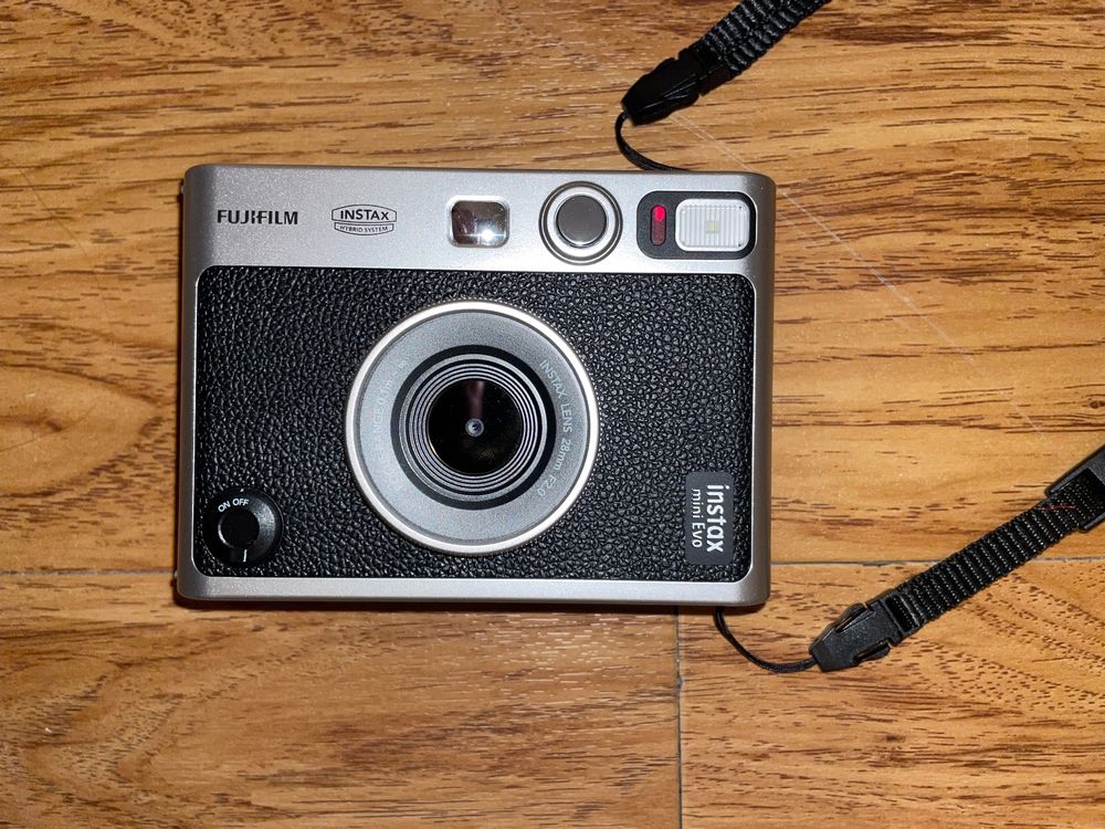 Instax Mini Evo + Hülle | Kaufen auf Ricardo