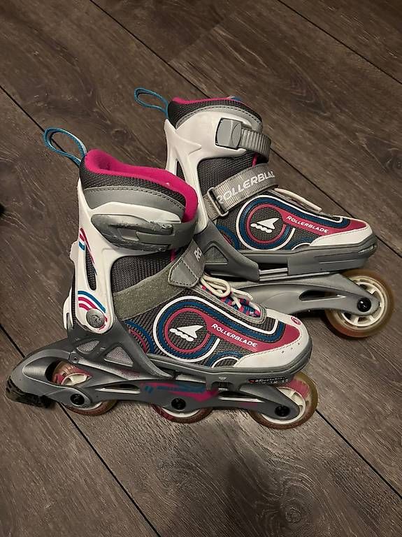 Pattini in linea & Pattini a rotelle: Inlineskates grössenverstellbar – Usato da Oberramsern venduto da StefanSiegrist
