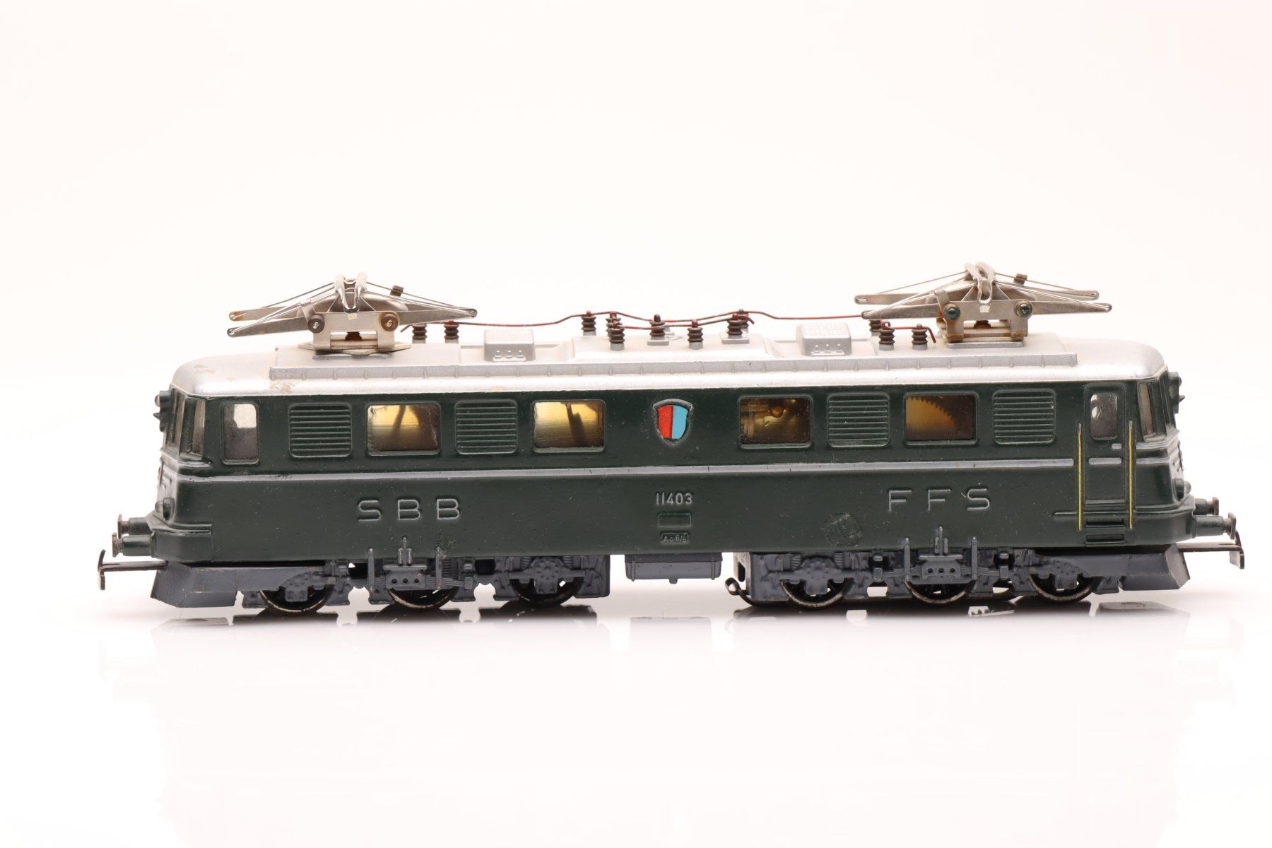 Hag Modellini di ferrovie: Hag/Bühler SBB Ae 6/6 AC, H0 – Usato da Ried (Muotathal) venduto da Modellbahn.swiss 1