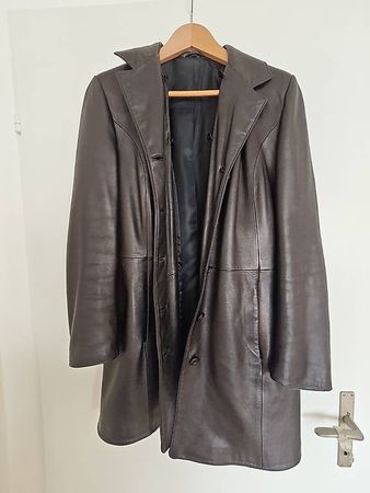 Kurzmantel Leder, Pelzkragen abknöpfbar 