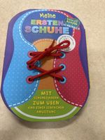 Schnürbuch Meine Ersten Schuhe mit Schnürsenkeln