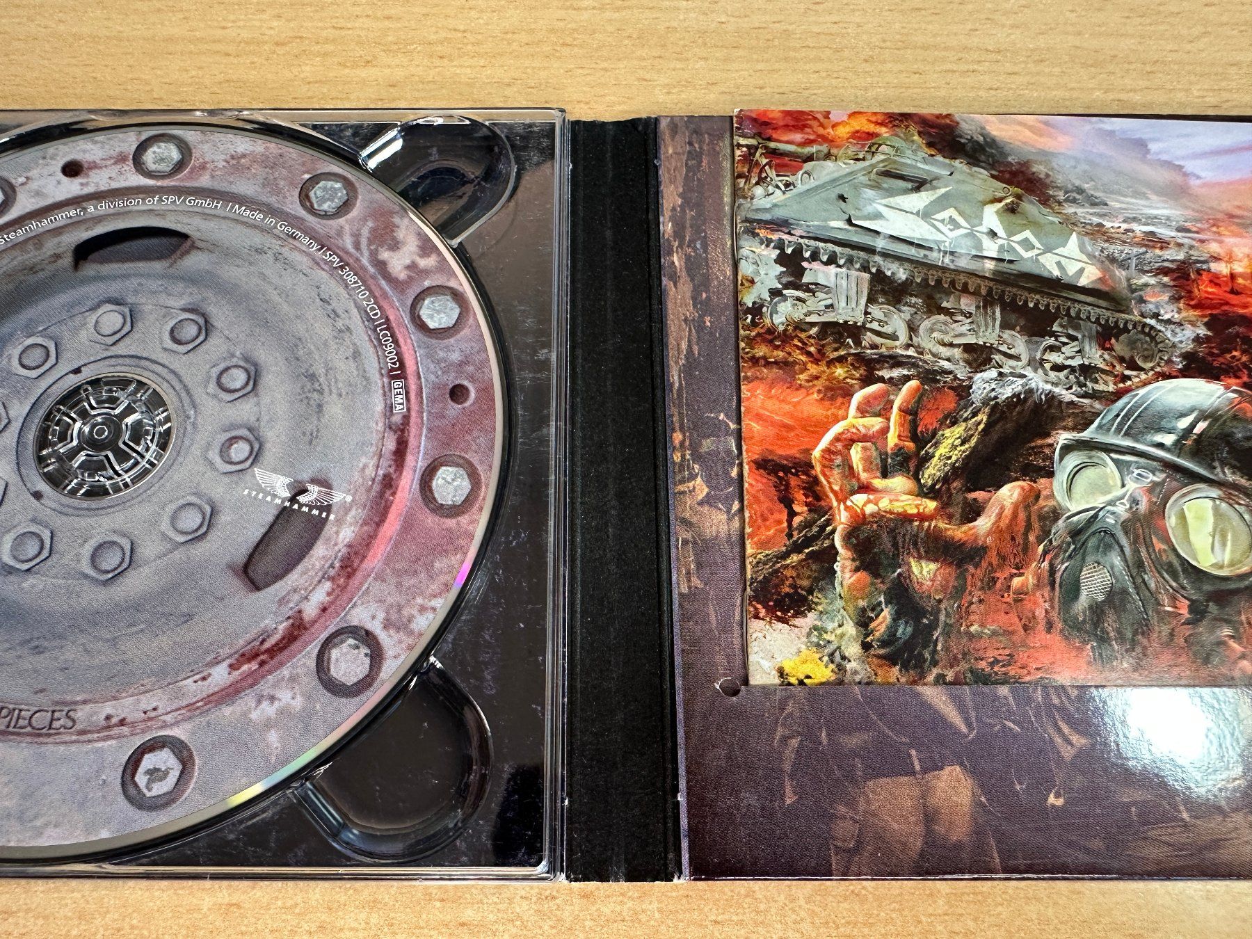 CDs: K0 Sodom – In War And Pieces - 2 CD – Gebraucht aus Rikon im Tösstal von Alpenmutz 2