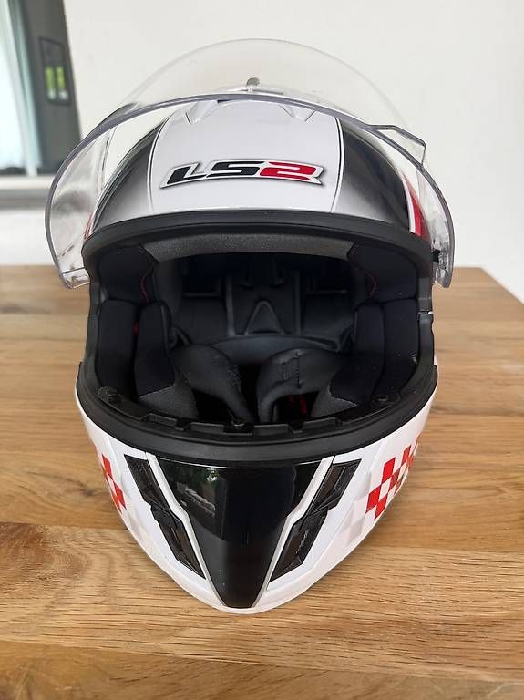 Caschi & visiere: Kinder Motorradhelm – Usato da Lengnau BE venduto da KatjaDa 2