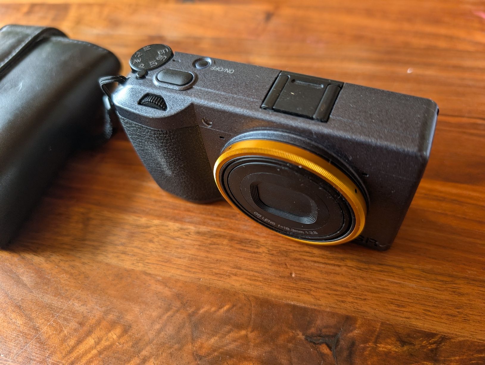 Ricoh Fotocamera: RICOH GR III STREET EDITION  – Nuovo (secondo la descrizione) da Pratteln venduto da Baluriev 1