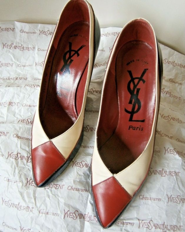 Saint Laurent Scarpe da donna: Escarpins Yves-St-Laurent – Usato da Granges-Paccot venduto da keopskephrem