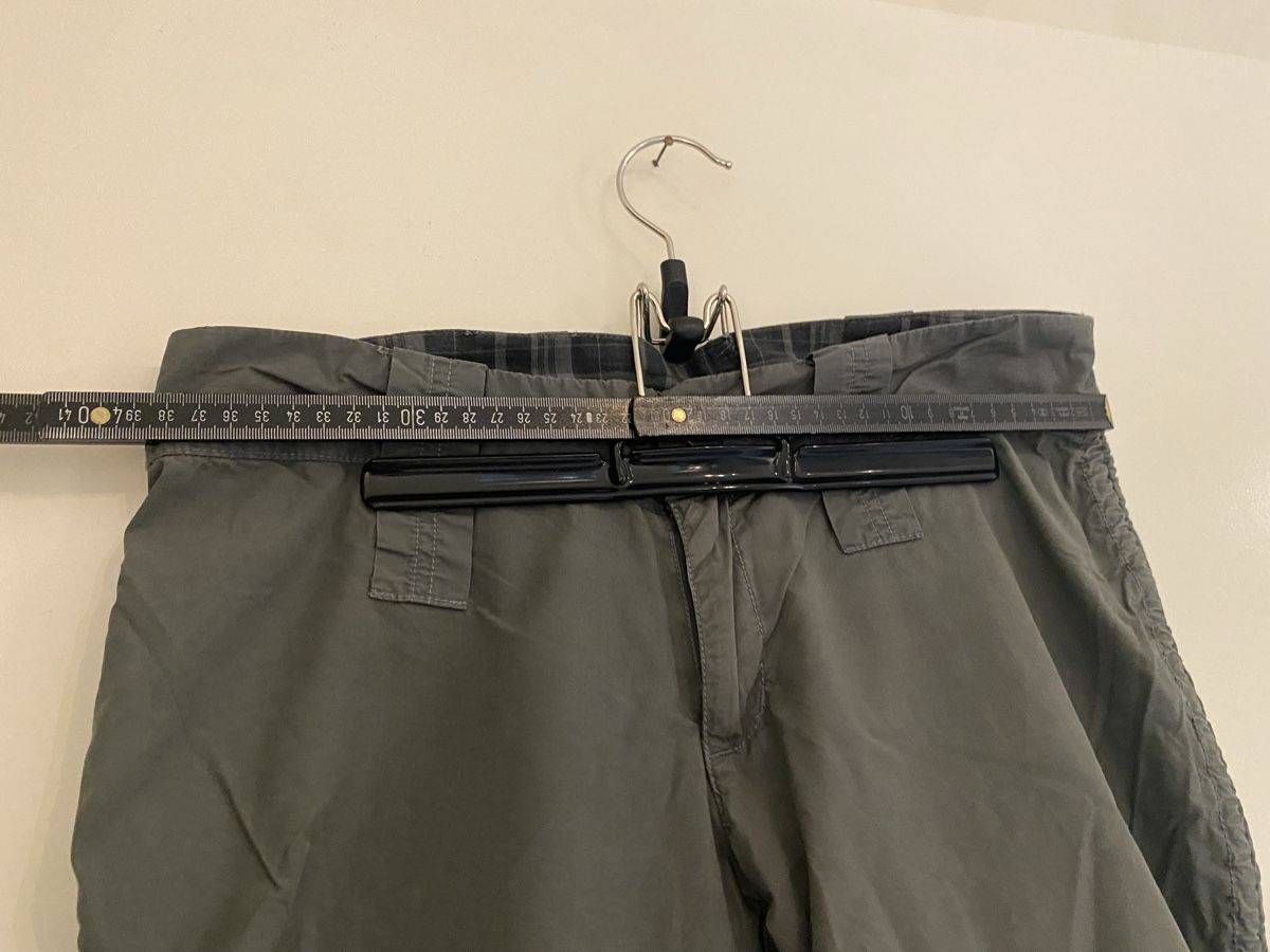 Pantaloni: Vintage Olivefarbene 3/4 Hose, ca. Gr. 38 – Usato da Hünenberg See venduto da lar_9zjk 3