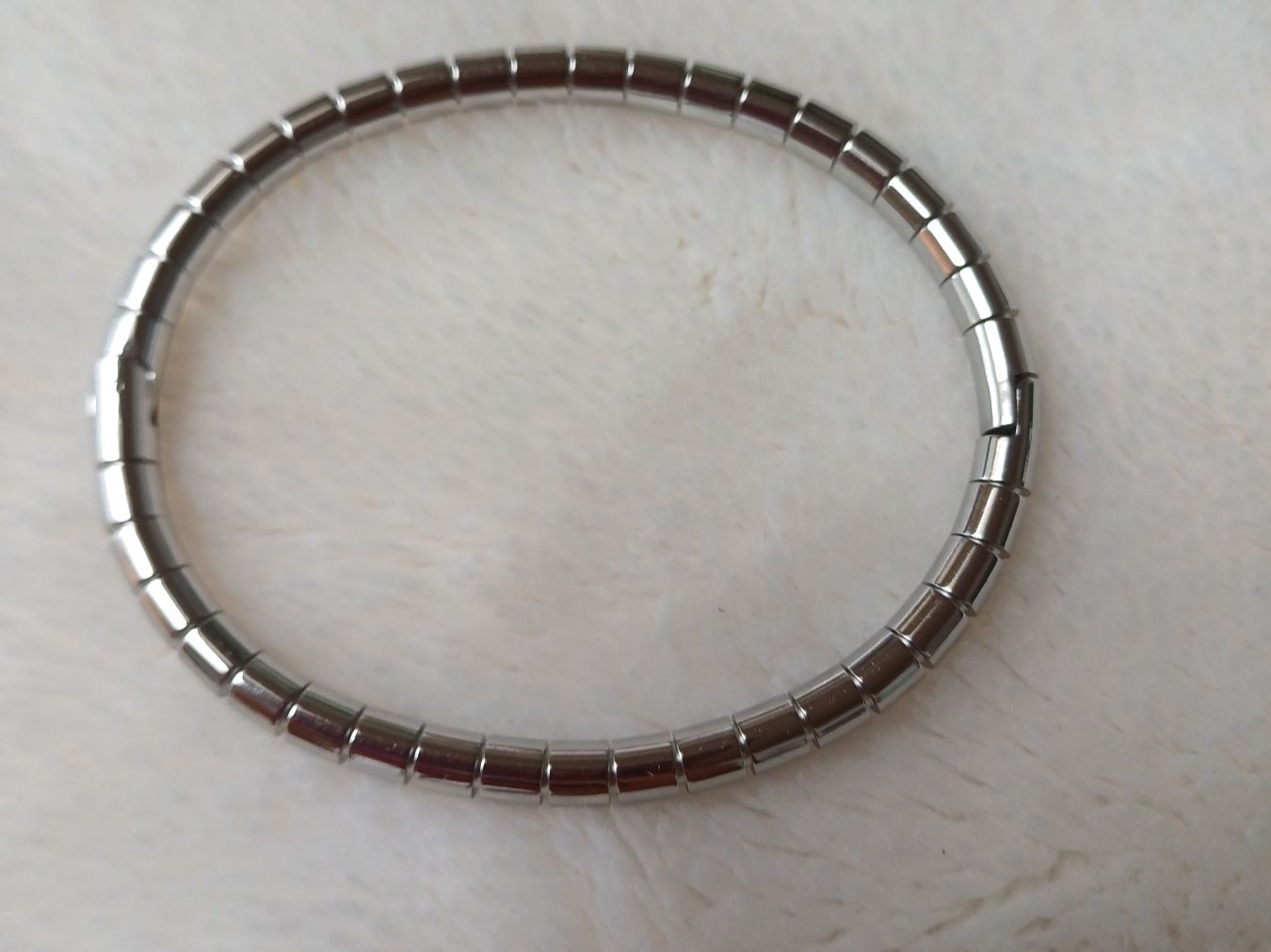 Bracciali & Braccialetti: Armband – Edelstahl – Nuovo e nell'imballaggio originale da Würenlos venduto da Abracadabra26