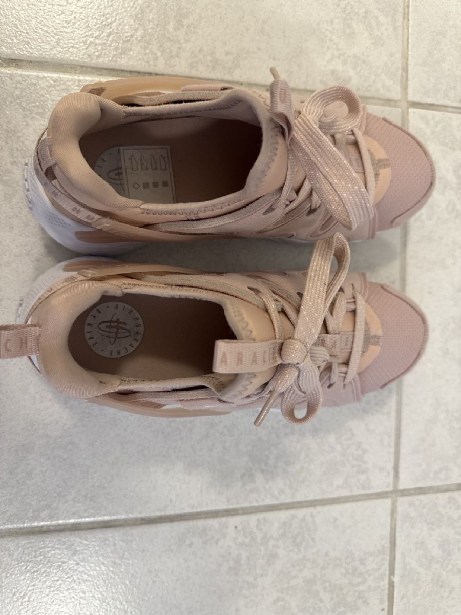 Nike Scarpe da donna: Nike Air Huarache – Nuovo (secondo la descrizione) da rotkreuz venduto da tijana0504 4