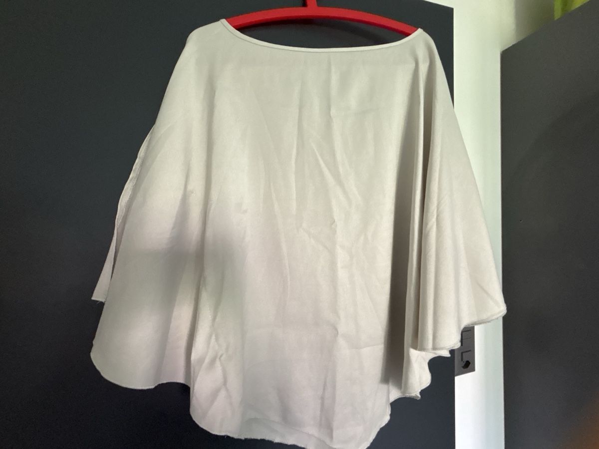 Lotti di vestiti: Ensemble pantalon et blouse beige taille S – Nuovo (secondo la descrizione) da Delémont venduto da Ma_LoU.01 1