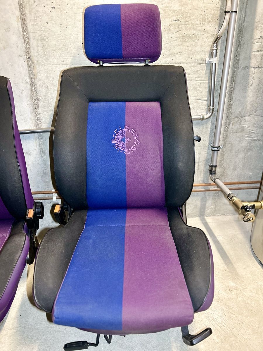 VW Tutti pezzi di ricambio auto: VW Golf2 Sitze – Usato da Gampelen venduto da ste_r6hj 2