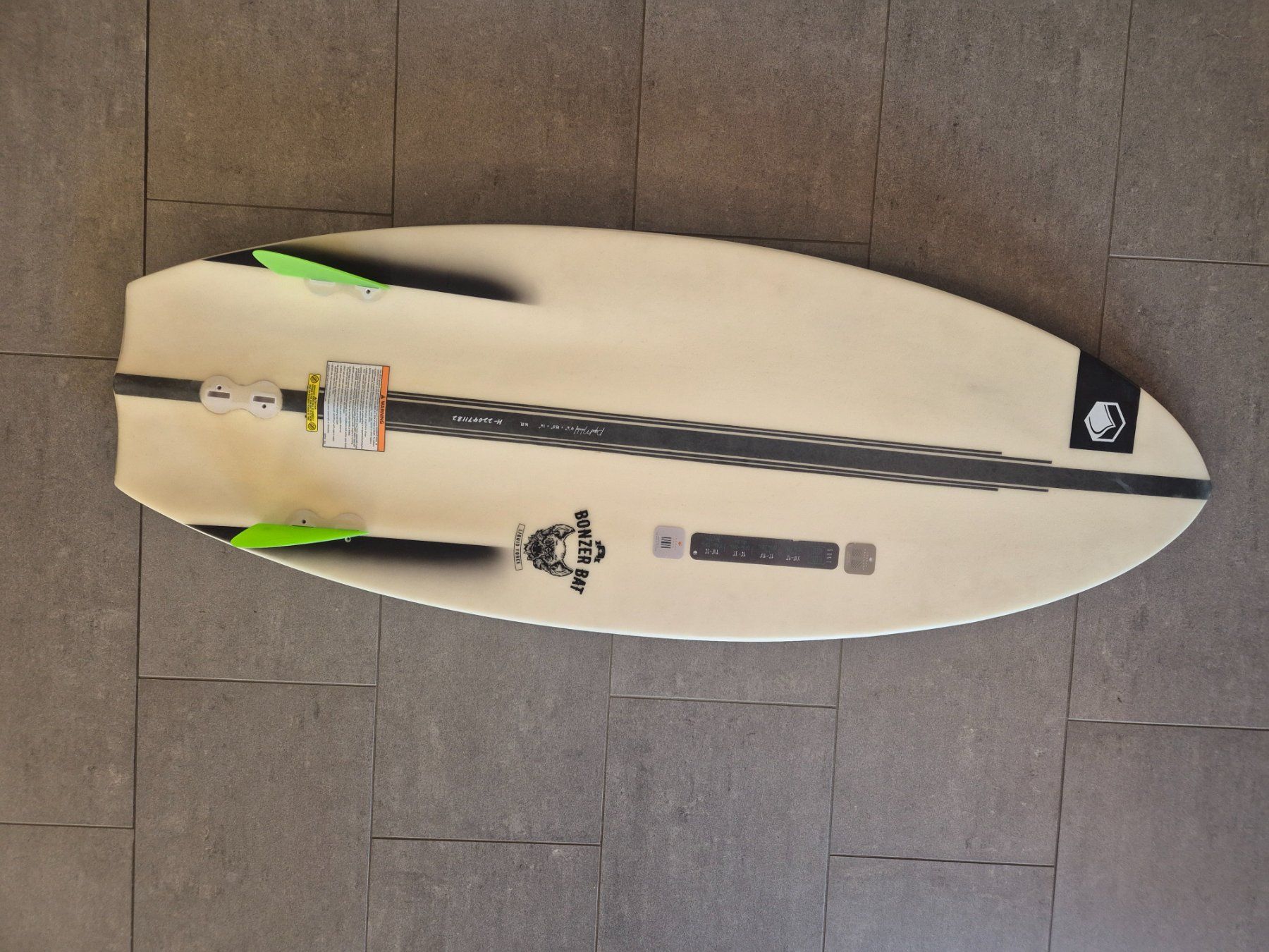 Planches de surf: Liquid Force Bat 4'6'' Wakesurf Board – D'occasion à Feutersoey par agehret 2