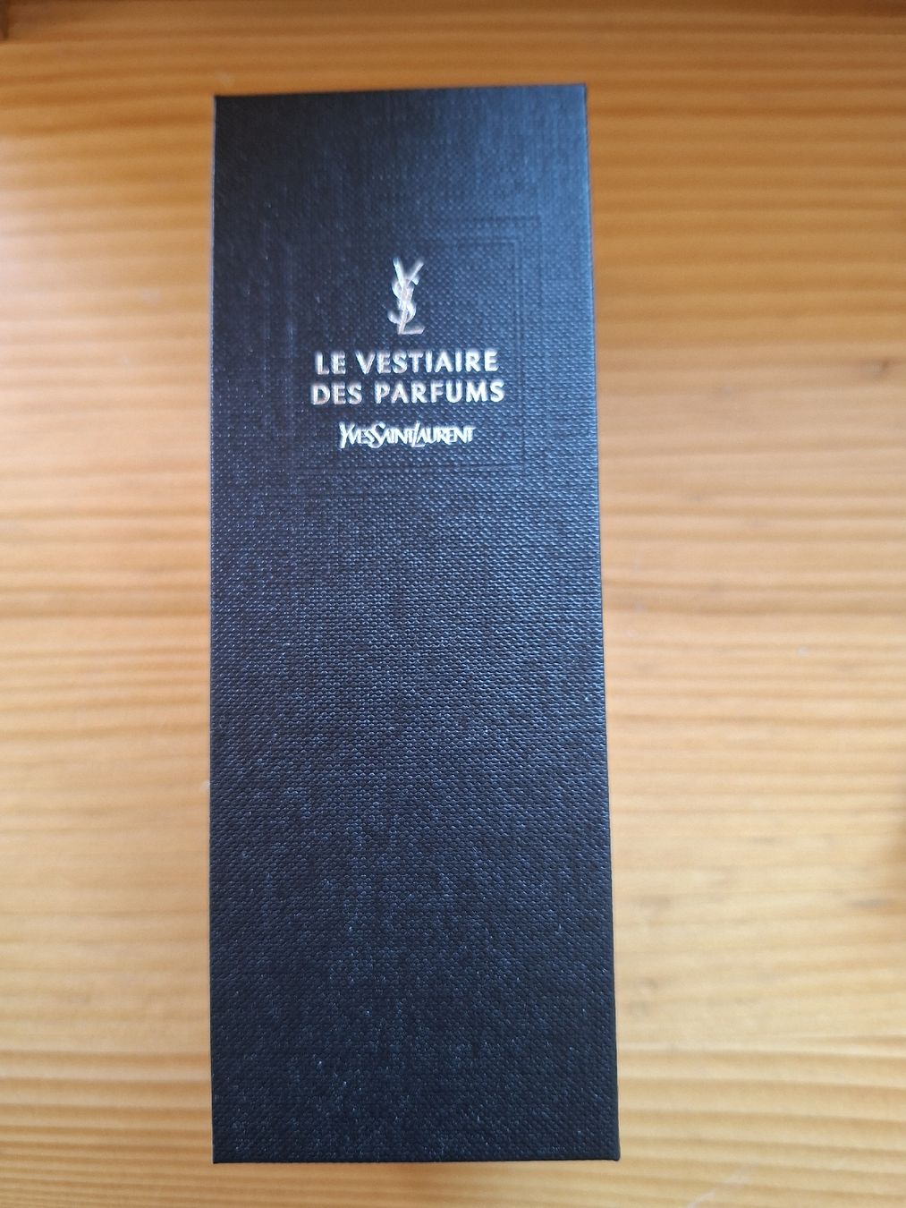 Saint Laurent Profumi & Eau de Toilette: YSL Capeline, Alluring Lily, 125ml, Eau de Parfum, NEU! – Nuovo (secondo la descrizione) da Chur venduto da _k9s5 2
