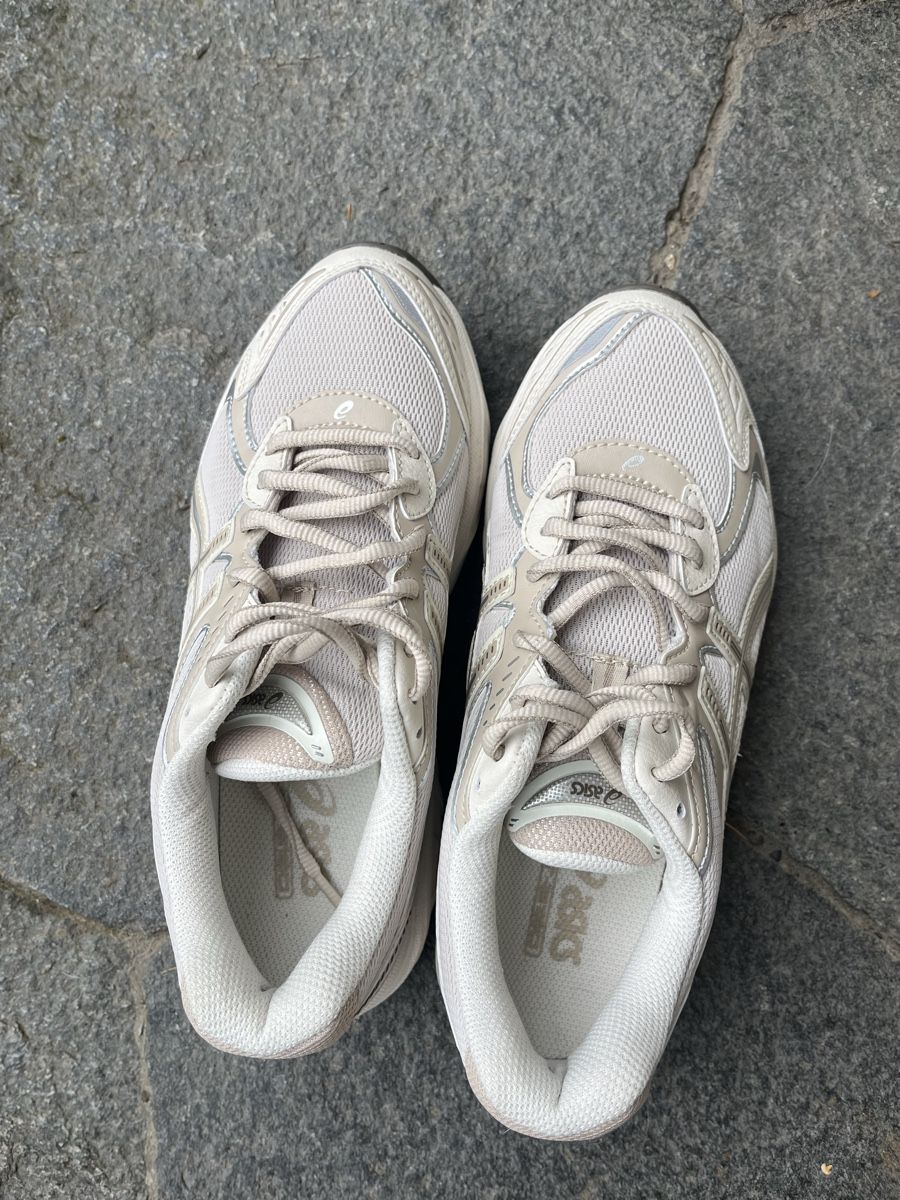 Asics Damenschuhe: Asics Schuhe 39 – Neu (gemäss Beschreibung) aus Bern von vad_7whw 1