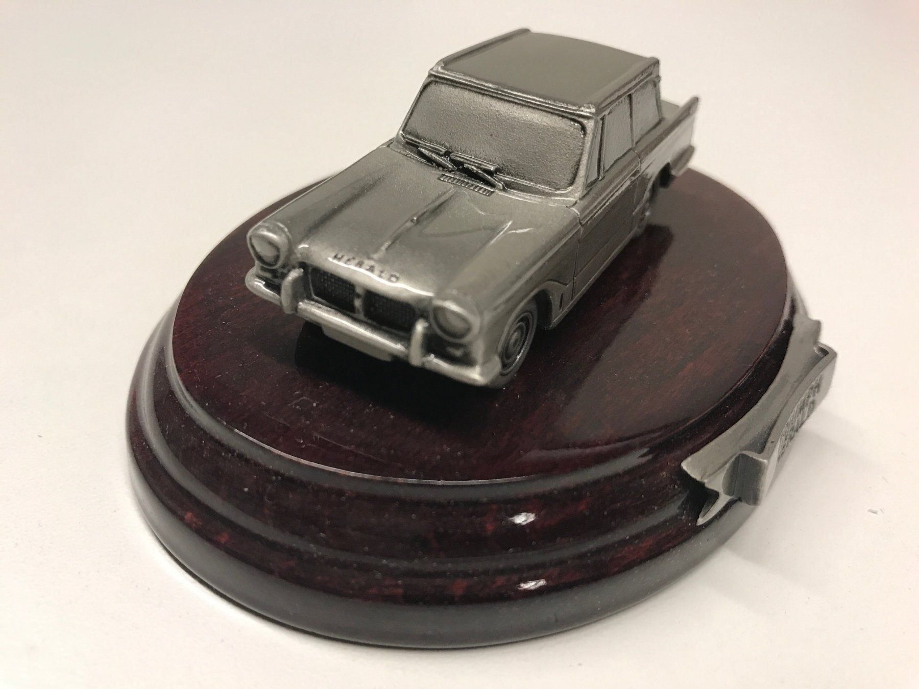Triumph Modellini d'auto: Triumph Herald two door saloon – Nuovo e nell'imballaggio originale da Giswil venduto da Healey71 3