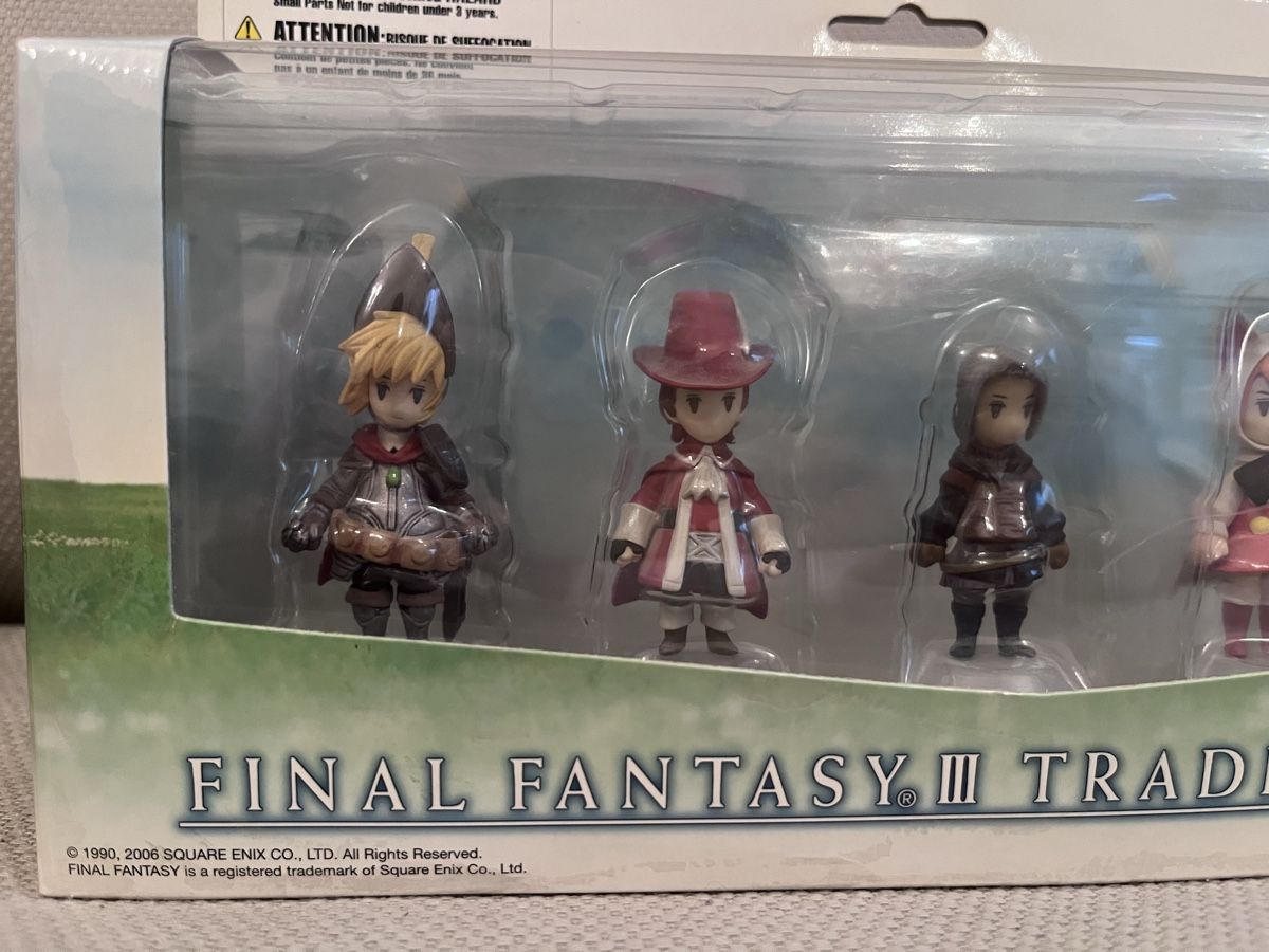 Figurines: Final Fantasy 3 Trading Arts Mini Figures 2006 in Box – Neuf (Voir description) à Le Grand-Saconnex par Koko.hime_ 4
