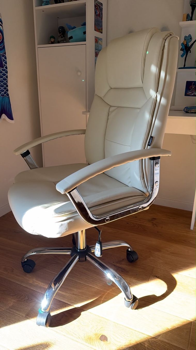 Beliani Sedie: Chefsessel ADVANCE Kunstleder hellbeige - NEU – Nuovo e nell'imballaggio originale da Villigen venduto da Viper139