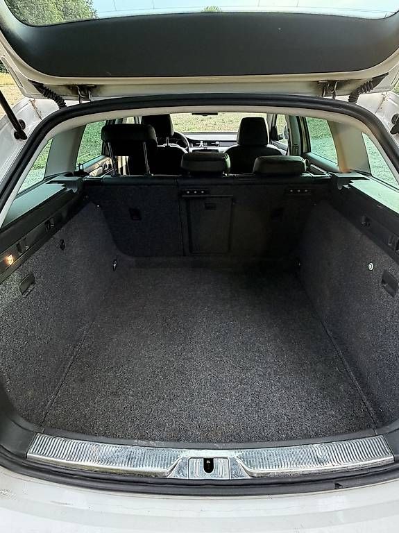 Automobili: SKODA Superb 2.0 TDI 4x4 – Usato da Wolfhalden venduto da Vulcy 3