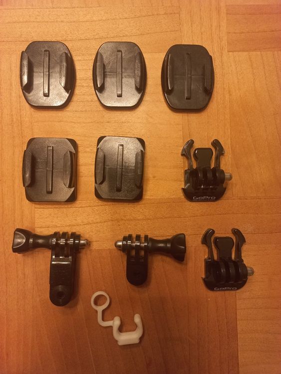 Kit fixation GoPro Original (Neu und originalverpackt) in gland für CHF ...