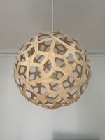 DAVID TRUBRIDGE CORAL PENDELLEUCHTE Ø 40 CM - NATURHOLZ