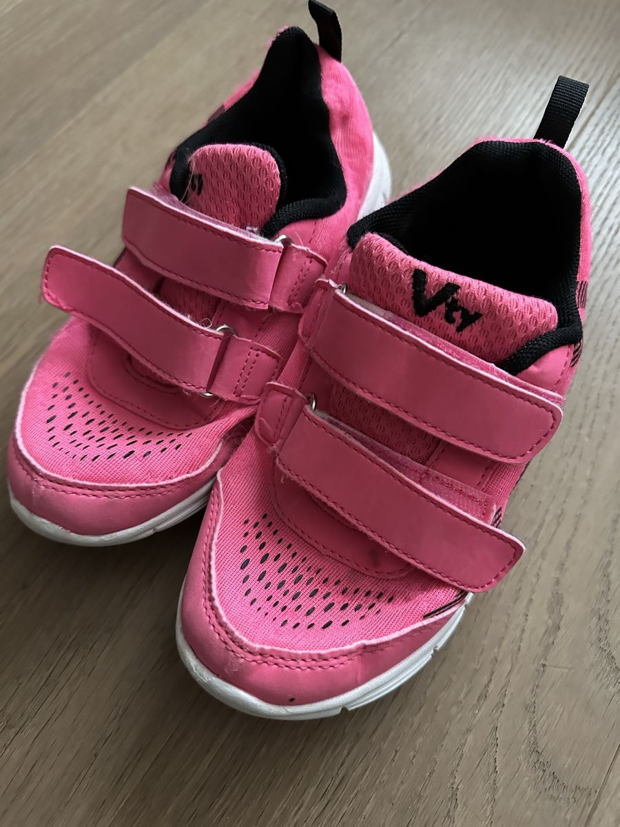 Chaussures filles: Mädchenschuhe Gr. 31 Set – D'occasion à Zürich par Schoekin 1